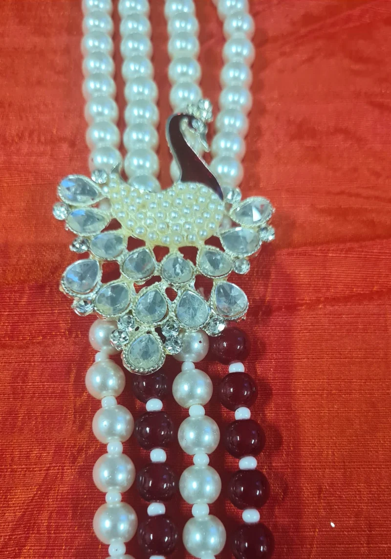 Mala Mayur – Collier de Marié Indien Bordeaux & Perles Ivoire
