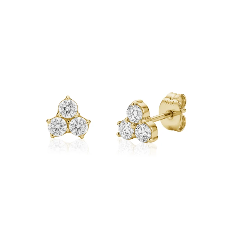 Boucles d'oreilles à clous en forme de fleur de lotus de taille moyenne