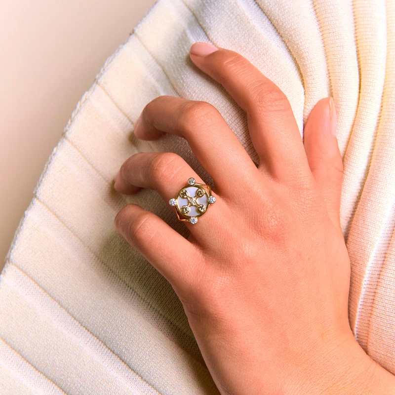 Selene Ring 1 Alba