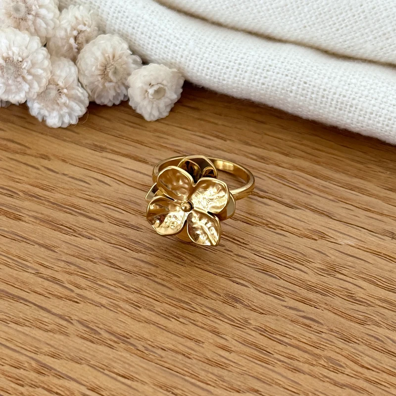 Bague "Trèfle" acier