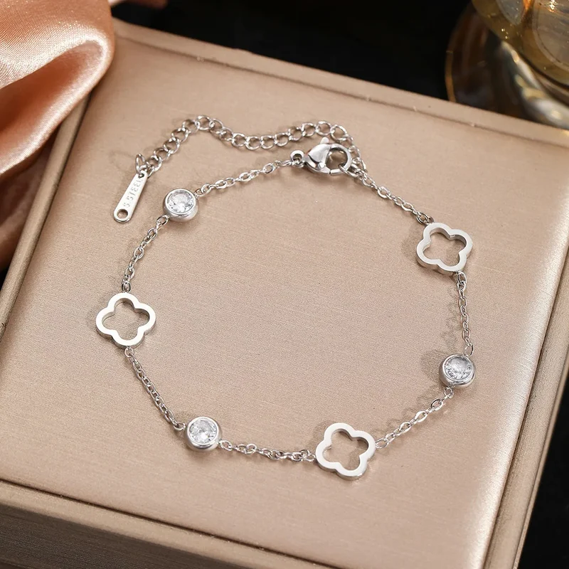 Bracelet Trèfle et Strass