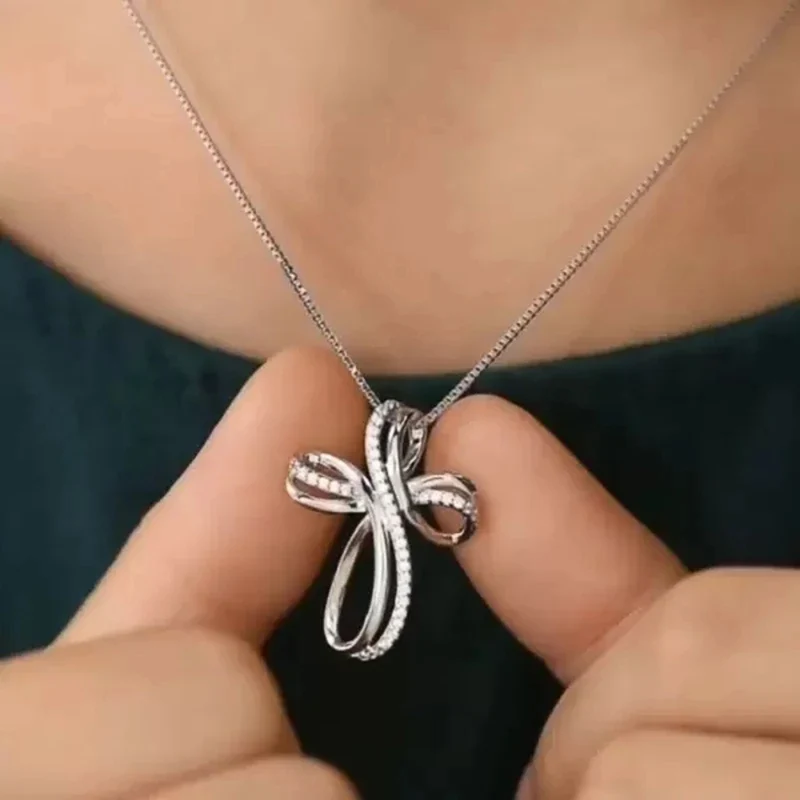 Collier Croix Argent et Brillants