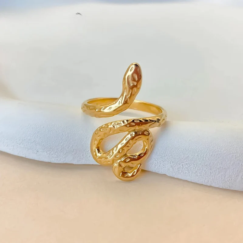 Bague Serpent Beauté