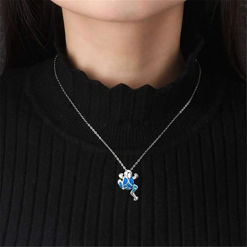 Collier Grenouille Bleue