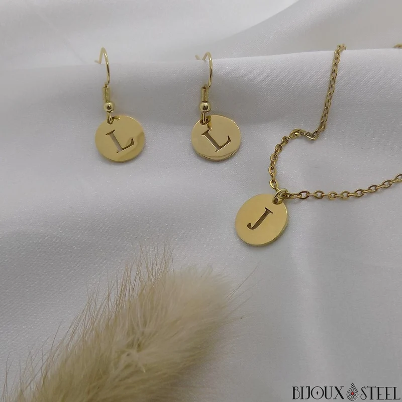 Boucles d'oreilles médailles pendantes à lettre personnalisable en acier inoxydable