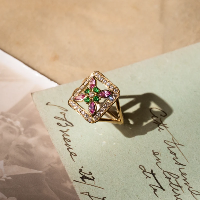 Rita Ring 4–Peony
