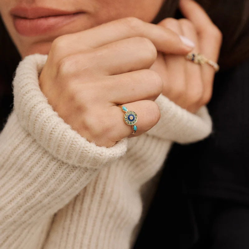Luna Ring 1–Hydra