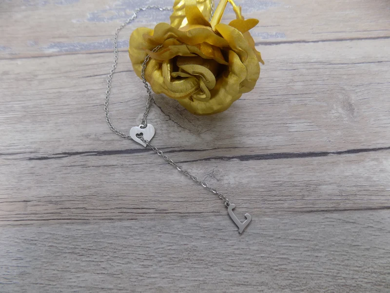 Collier en y coeur à pendentif lettre personnalisée en acier inoxydable