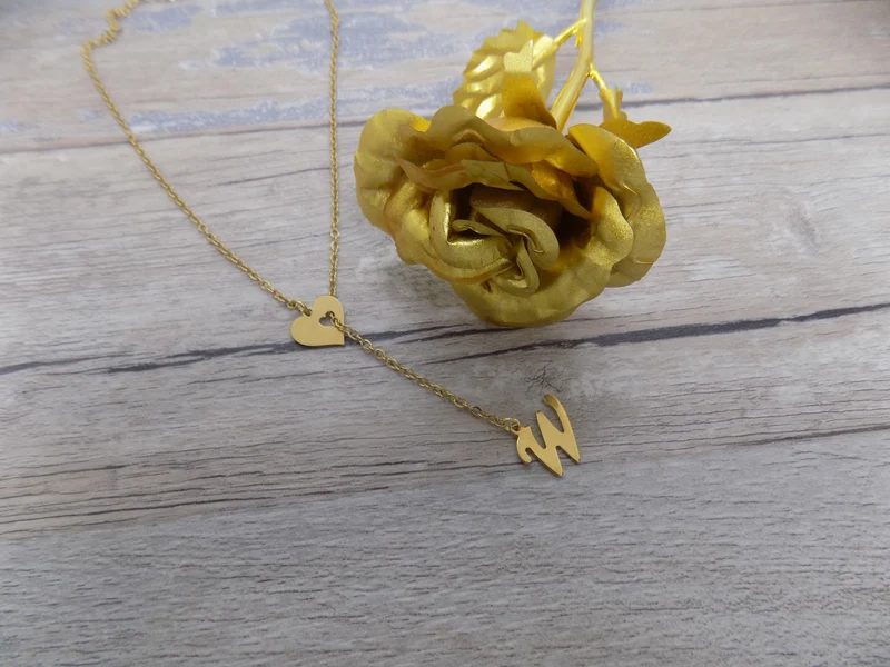 Collier en y coeur à pendentif lettre personnalisée en acier inoxydable