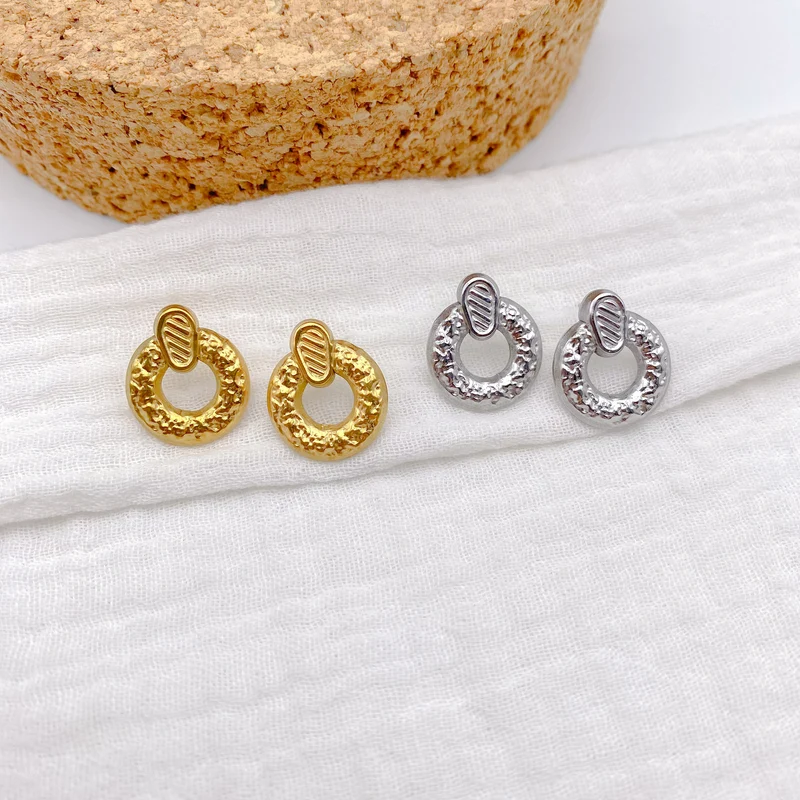 Boucles d’oreilles LINDA acier