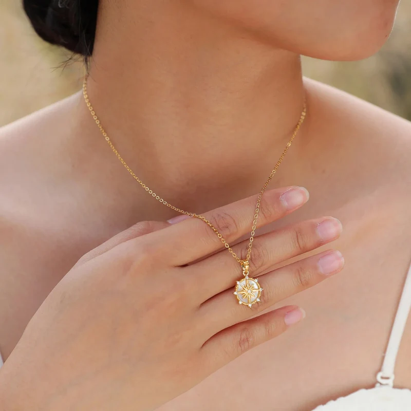Collier Boussole Strass Femme
