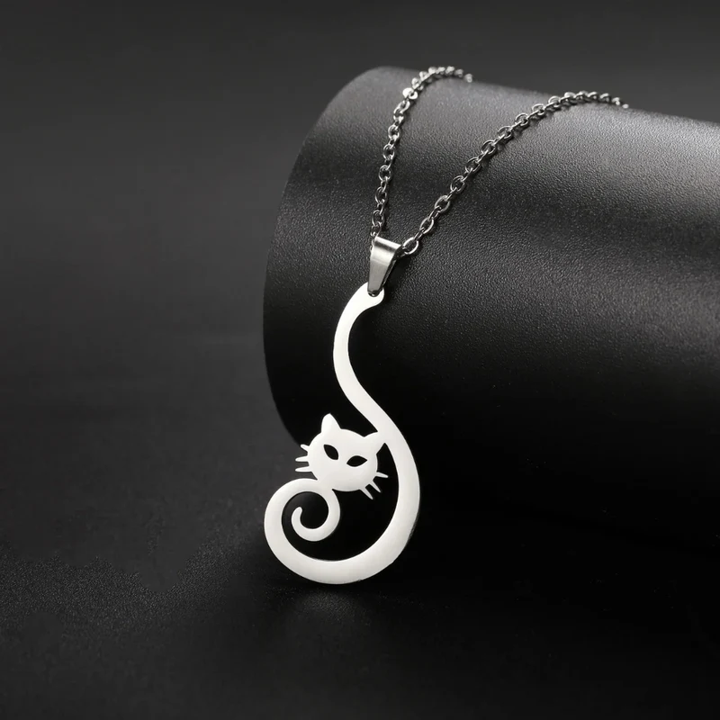 Collier Silhouette Chat Femme