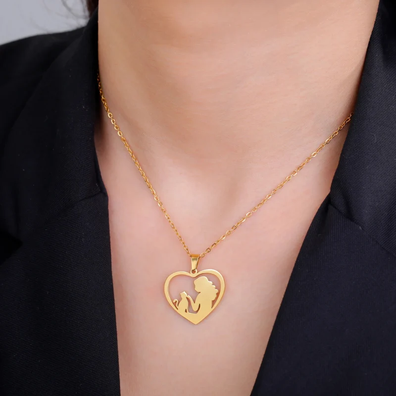 Collier Coeur Chat et Femme