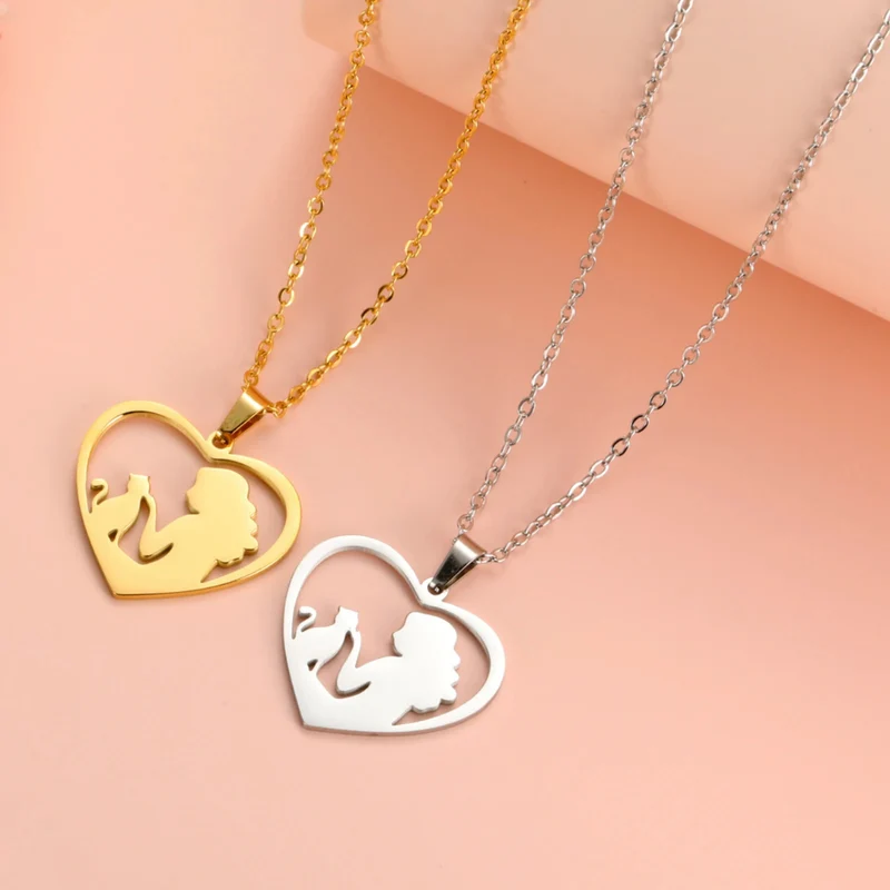Collier Coeur Chat et Femme