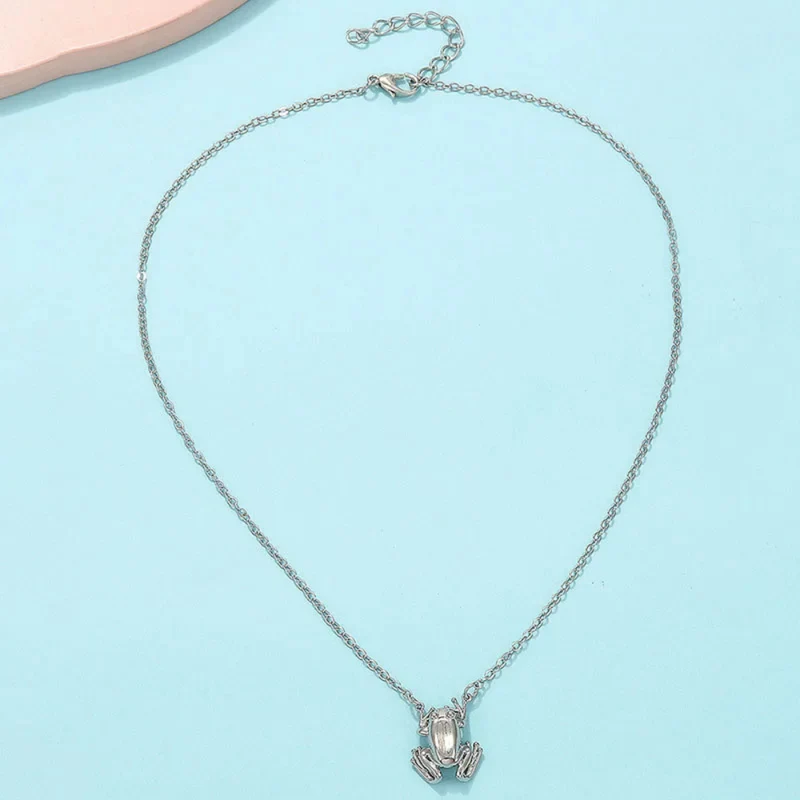 Collier Pendentif Grenouille Acier