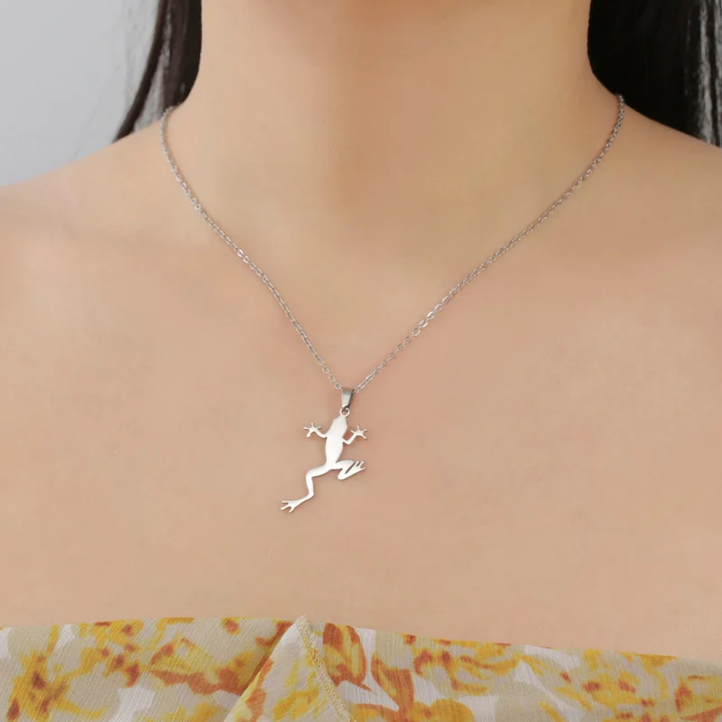 Collier Grenouille Femme