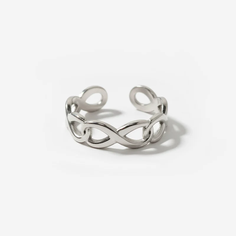 Bague Ajourée Élégante En Forme De 8
