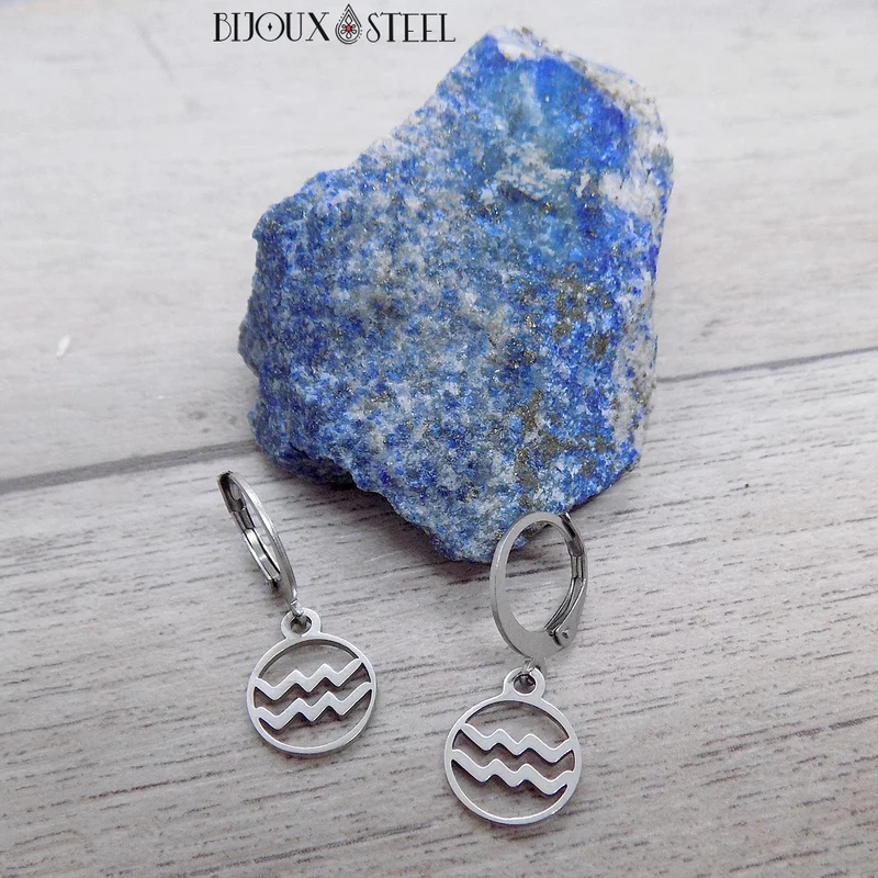 Boucles d'oreilles créoles à pendentifs signe astrologique verseau
