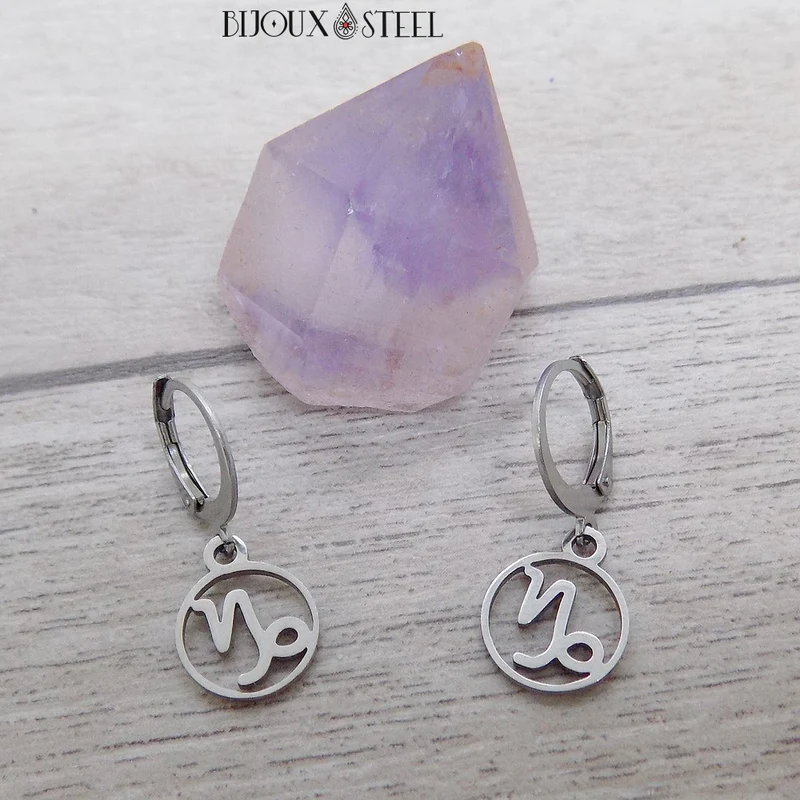 Boucles d'oreilles créoles à pendentifs signe astrologique capricorne