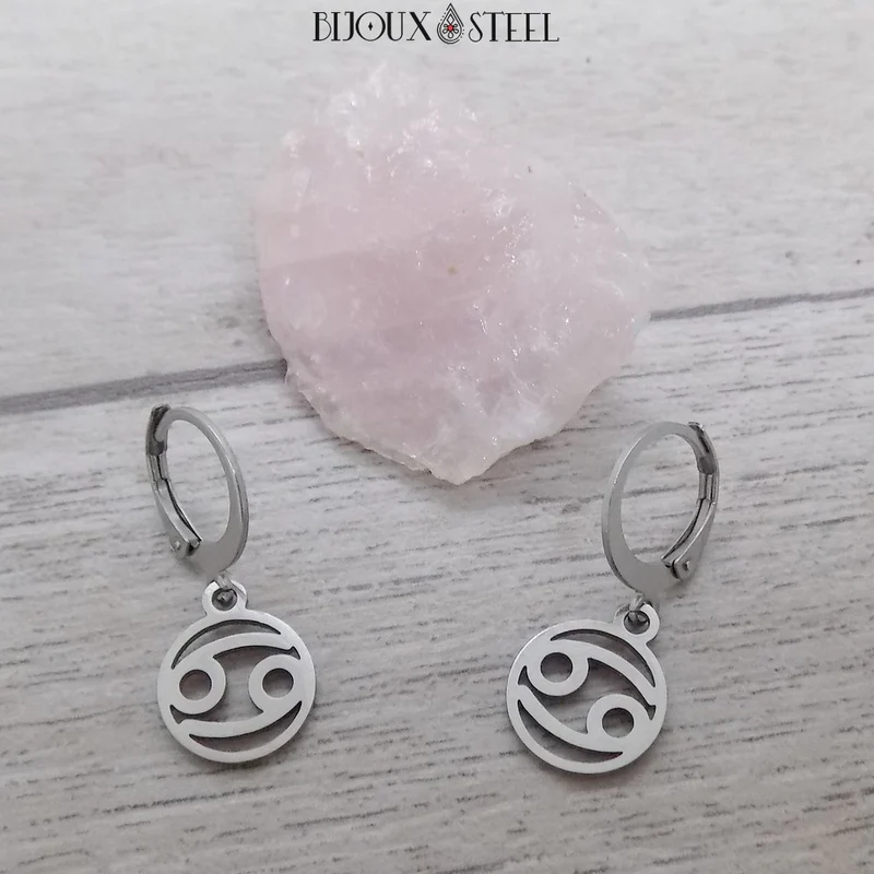 Boucles d'oreilles créoles à pendentifs signe astrologique cancer