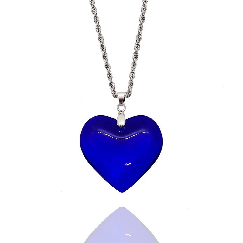 Collier à pendentif cœur bleu en verre