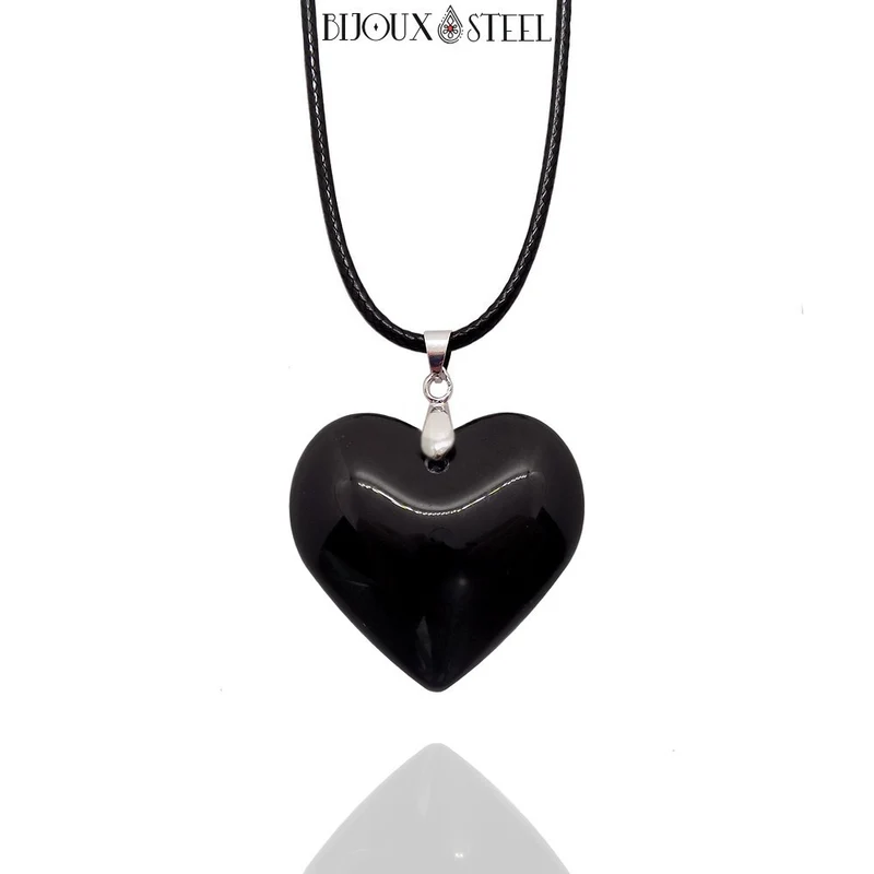 Collier à pendentif cœur noir en verre