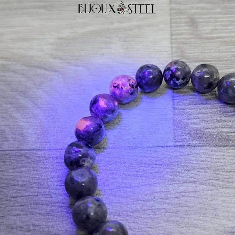 Collier à perle de yooperlite sur fil de nylon