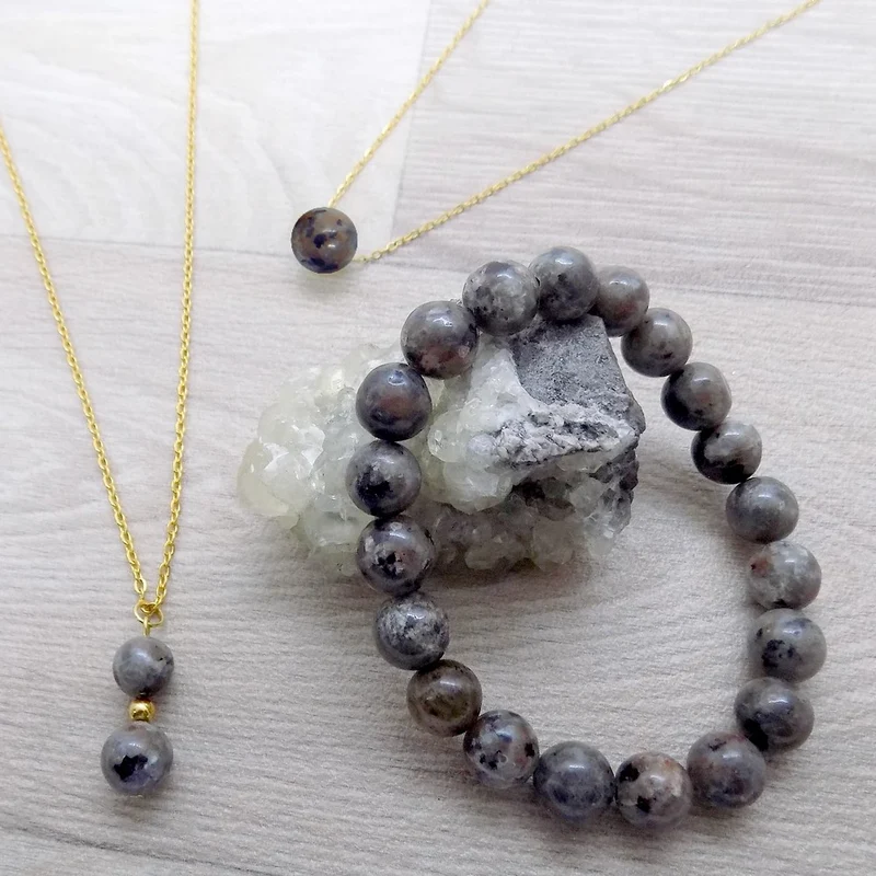 Bracelet en perles de yooperlite 10mm