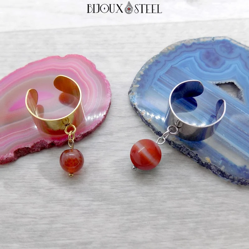 Bague large ajustable à perle d'agate rouge teintée