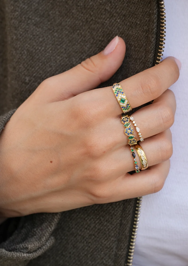 Ani Ring 3–Hydra