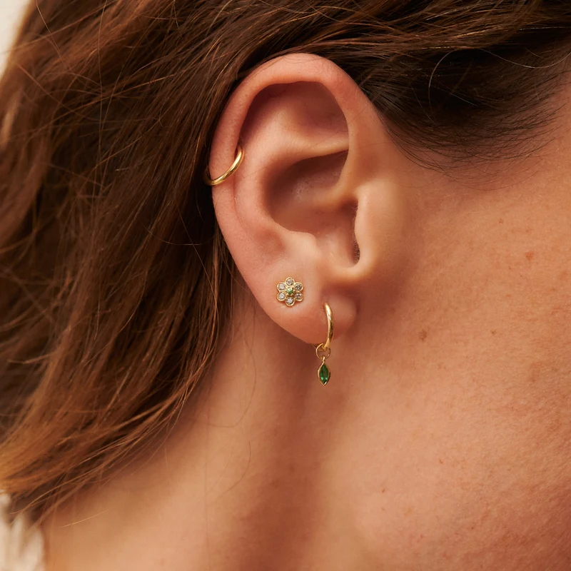 Mini Earring 1