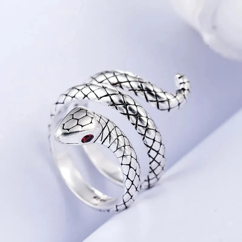 Bague Serpent Argent Yeux Rouges