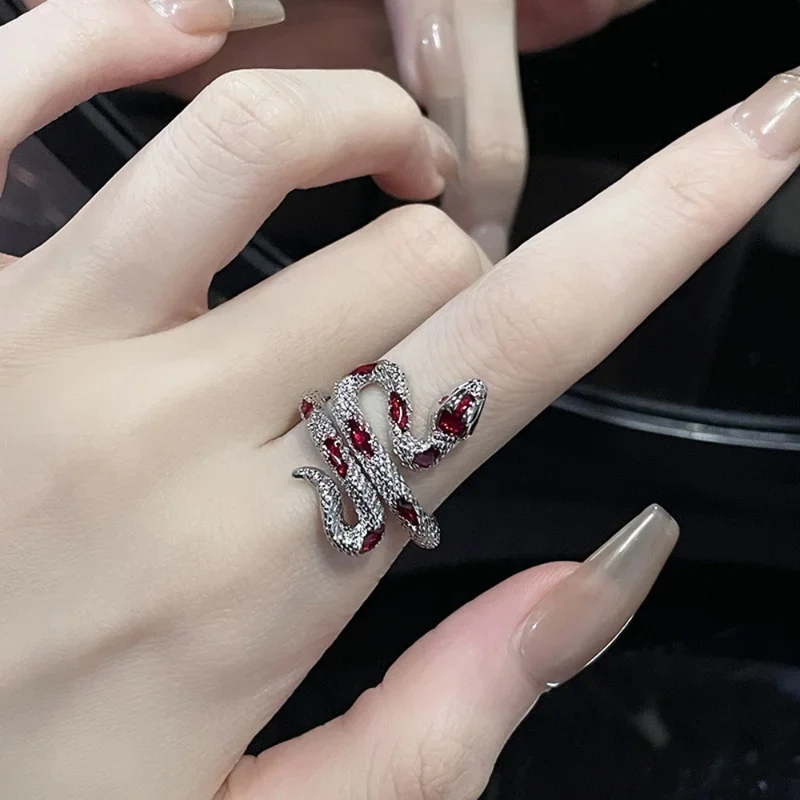 Bague Serpent Argent et Rouge