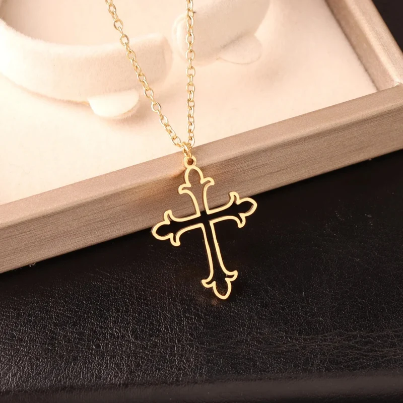 Collier Croix Ajourée