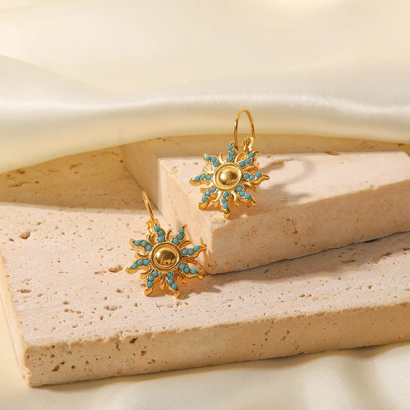 Boucles d'oreilles dormeuses or 18 carats
