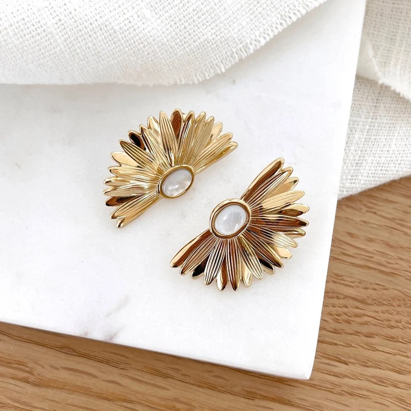 Boucles d'oreilles "Tarrin" Nacre blanche acier