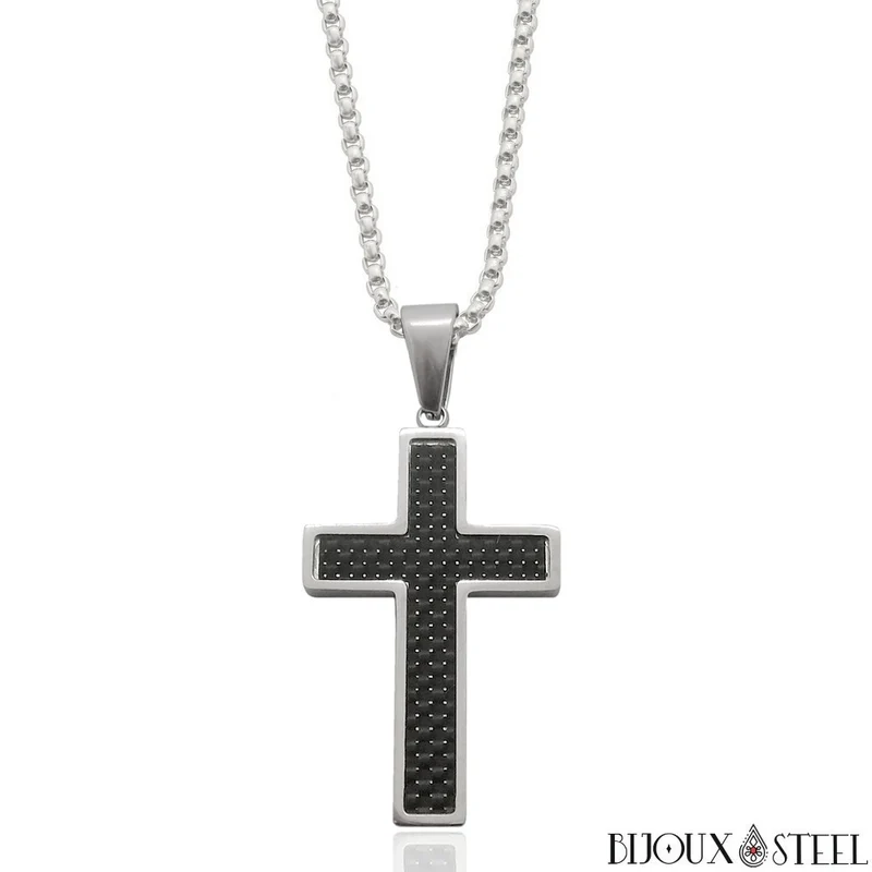Collier à pendentif croix argentée et carbone noir en acier inoxydable