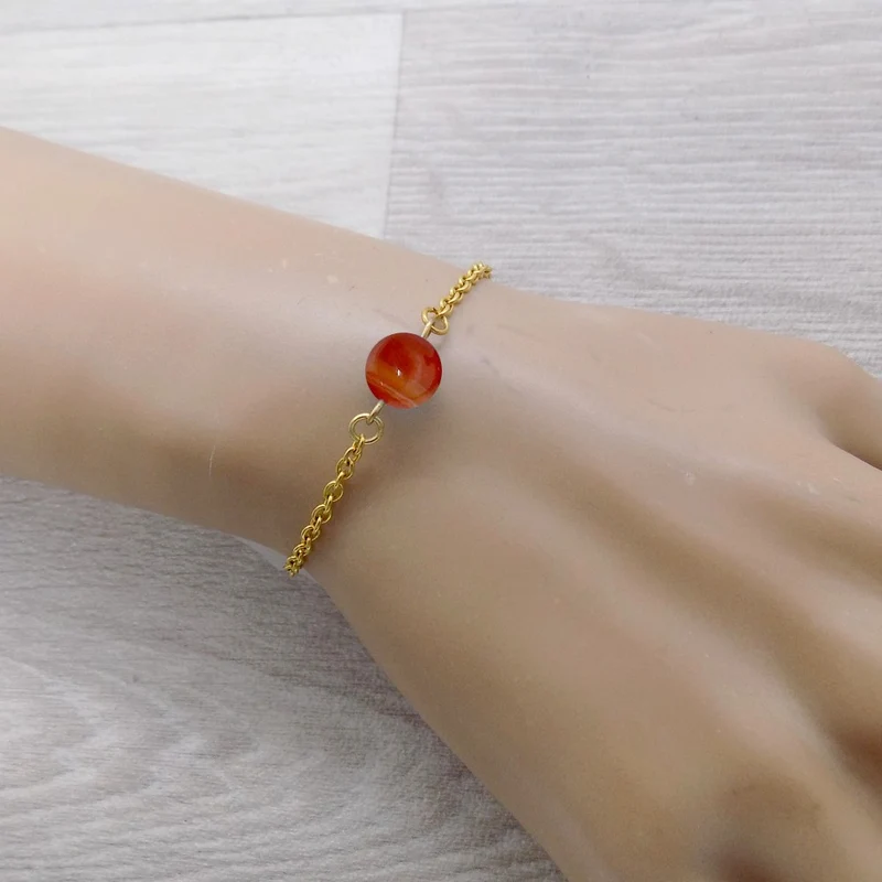 Bracelet à perle d'agate rouge en acier inoxydable