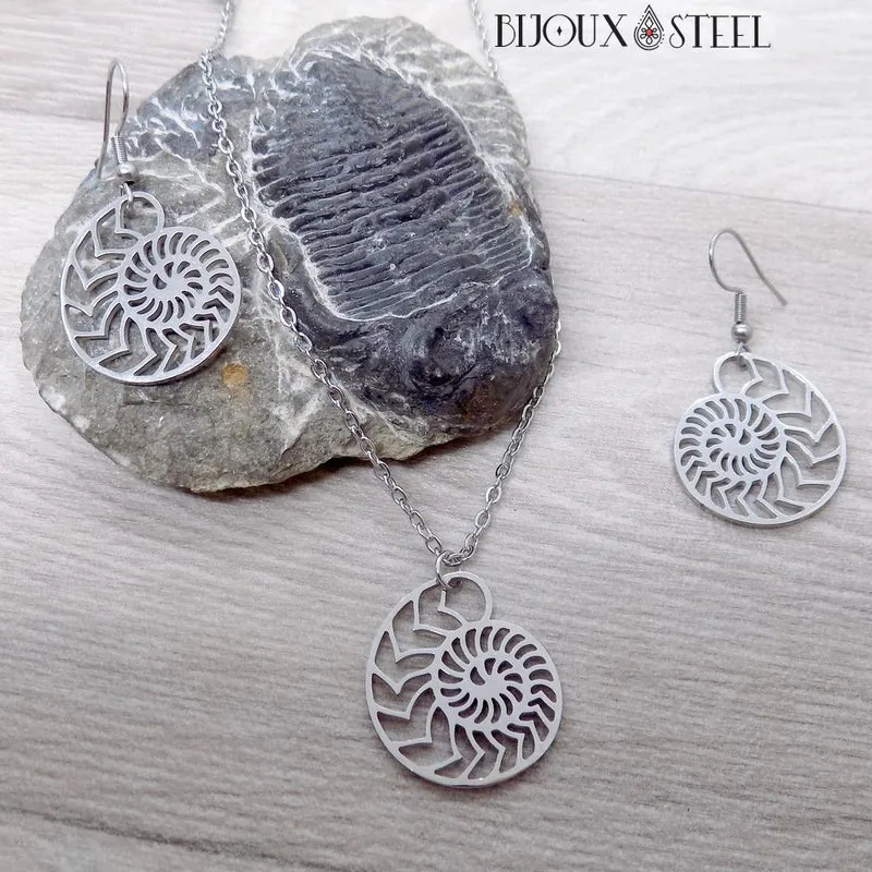 Collier à pendentif ammonite en acier inoxydable
