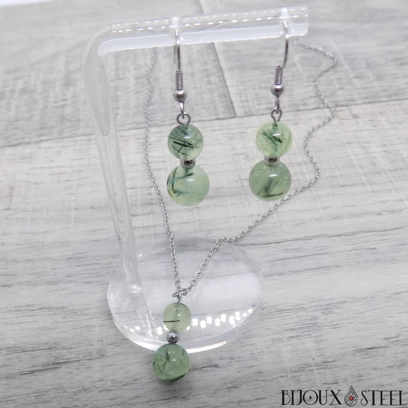Collier à pendentif deux perles en pierre de prehnite