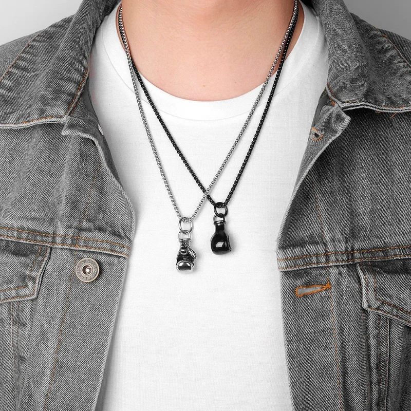 Collier Pendentif Gant de Boxe