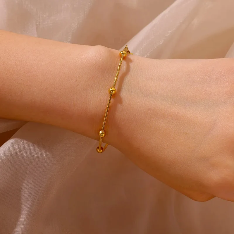 Bracelet Or avec Boules Dorées