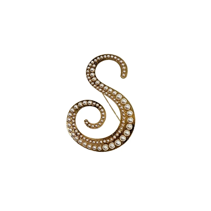BROCHE "INITIALE PEARL"