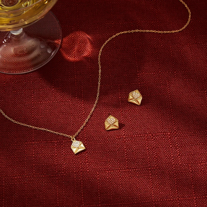 Collier Enveloppe Strass