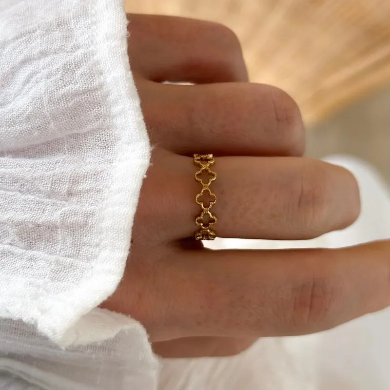 Bague "Trefle" acier