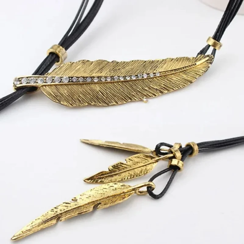 Collier Fantaisie Plume