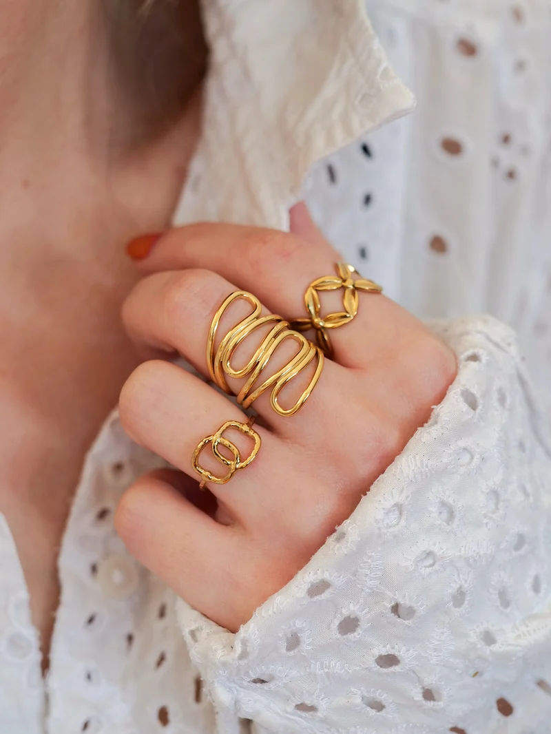 ADELIA Ring