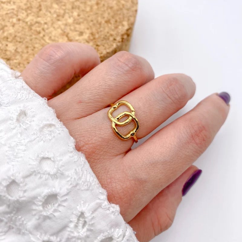 ADELIA Ring