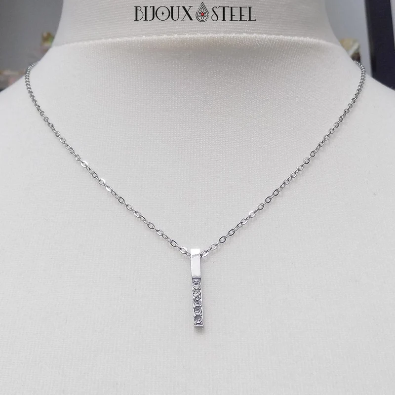 Collier barre à strass en acier inoxydable