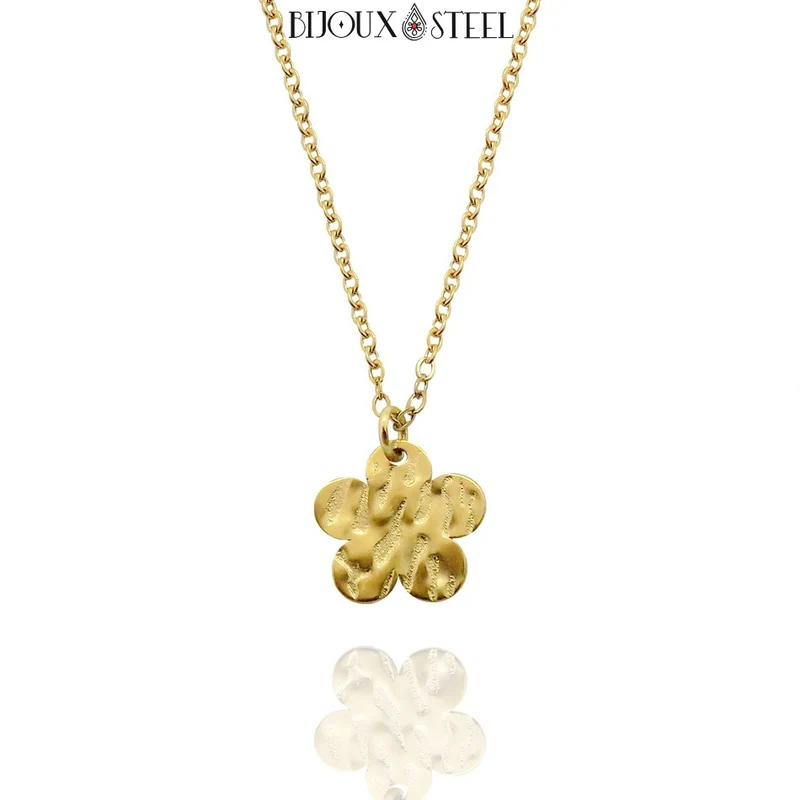 Collier à pendentif fleur martelée en acier inoxydable